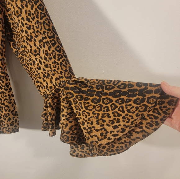 Animal print top - Picture 3 of 9